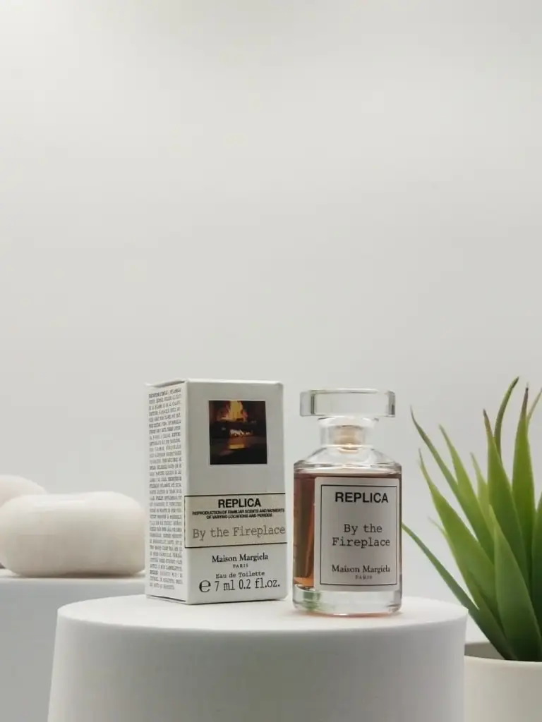 Replica By The Fireplace EDT 7 ml