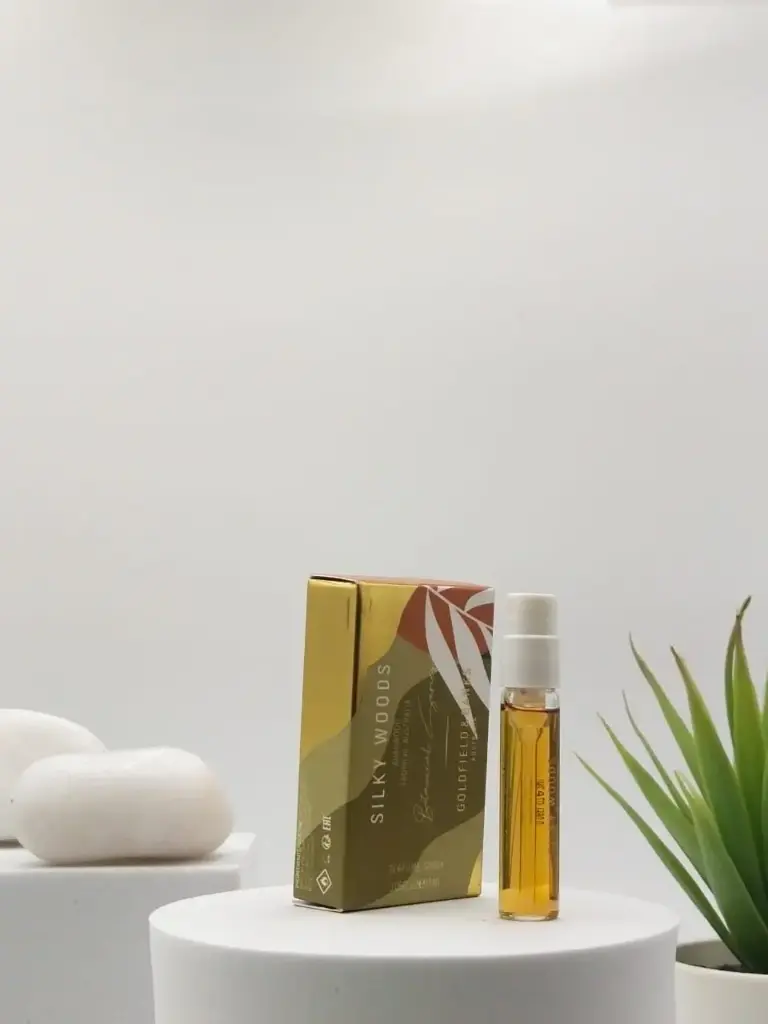 Goldfeilds & Bank Silky Woods Parfum 2 ml