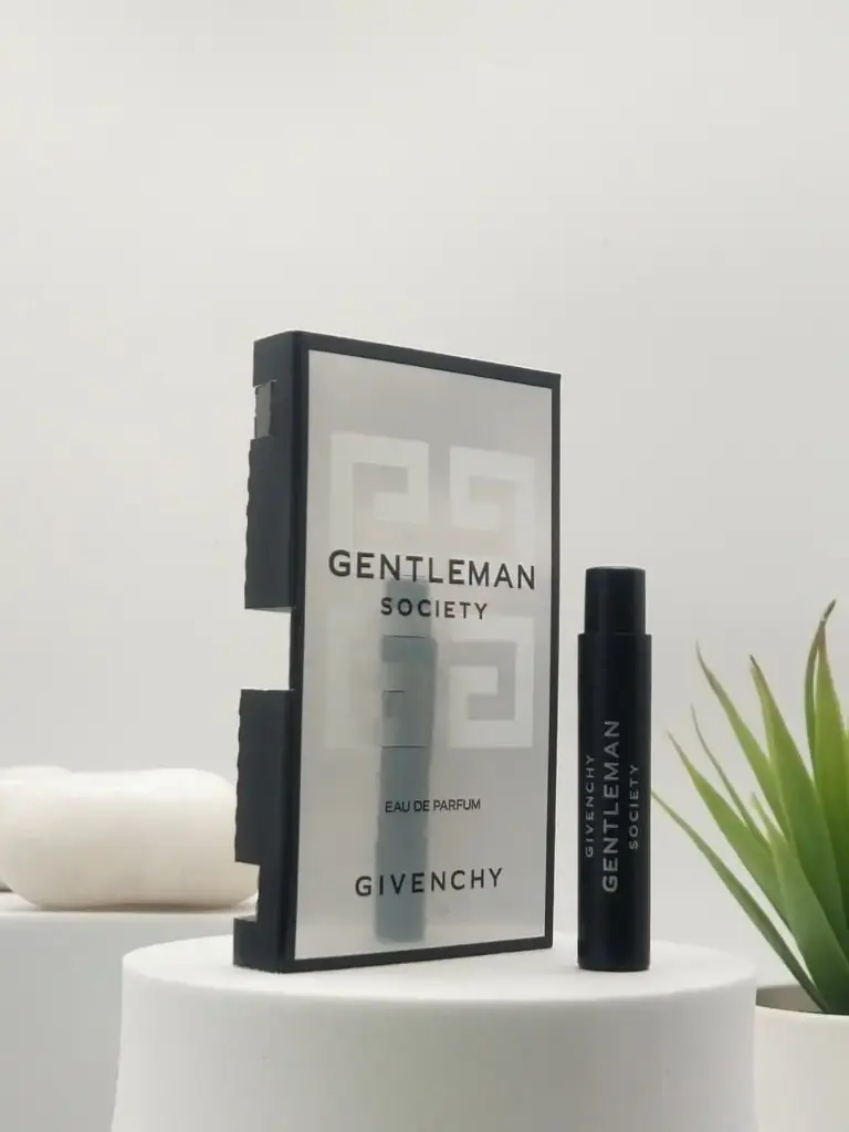 Givenchy Gentleman Society EDP 1 ml