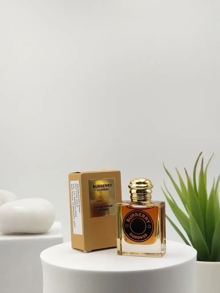 Burberry Goddess EDP Intense 10 ml