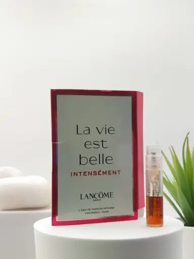 [3614272964747] Lancome La Vie Est Belle Intensement EDP Intense 1.2 ml