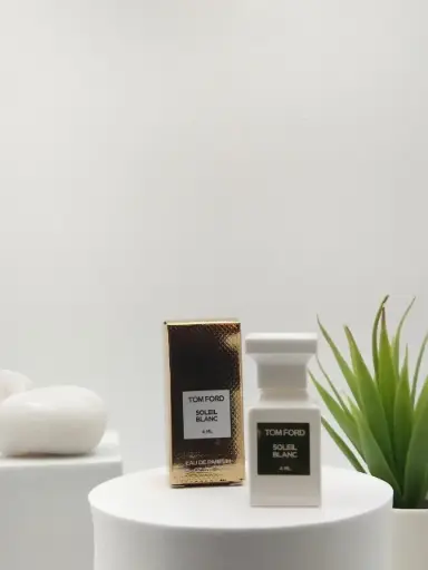 [888066140102] Tom Ford Soleil Blanc EDP 4 ml