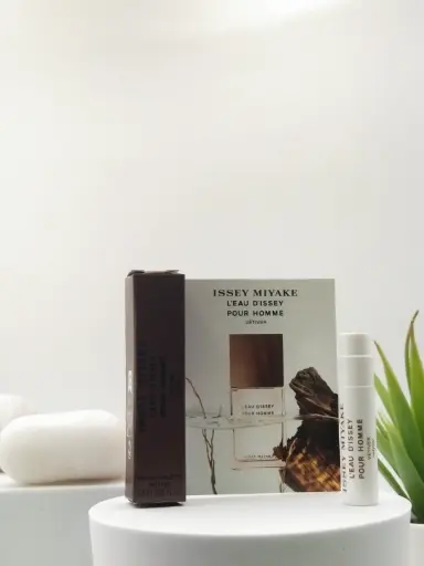 [3423222092214] Issye Miyake L'eau D'issey Pour Homme Vetiver EDT Intense 0.8 ml